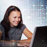 Cómo combinar formación digital y servicios profesionales para mejorar tu negocio